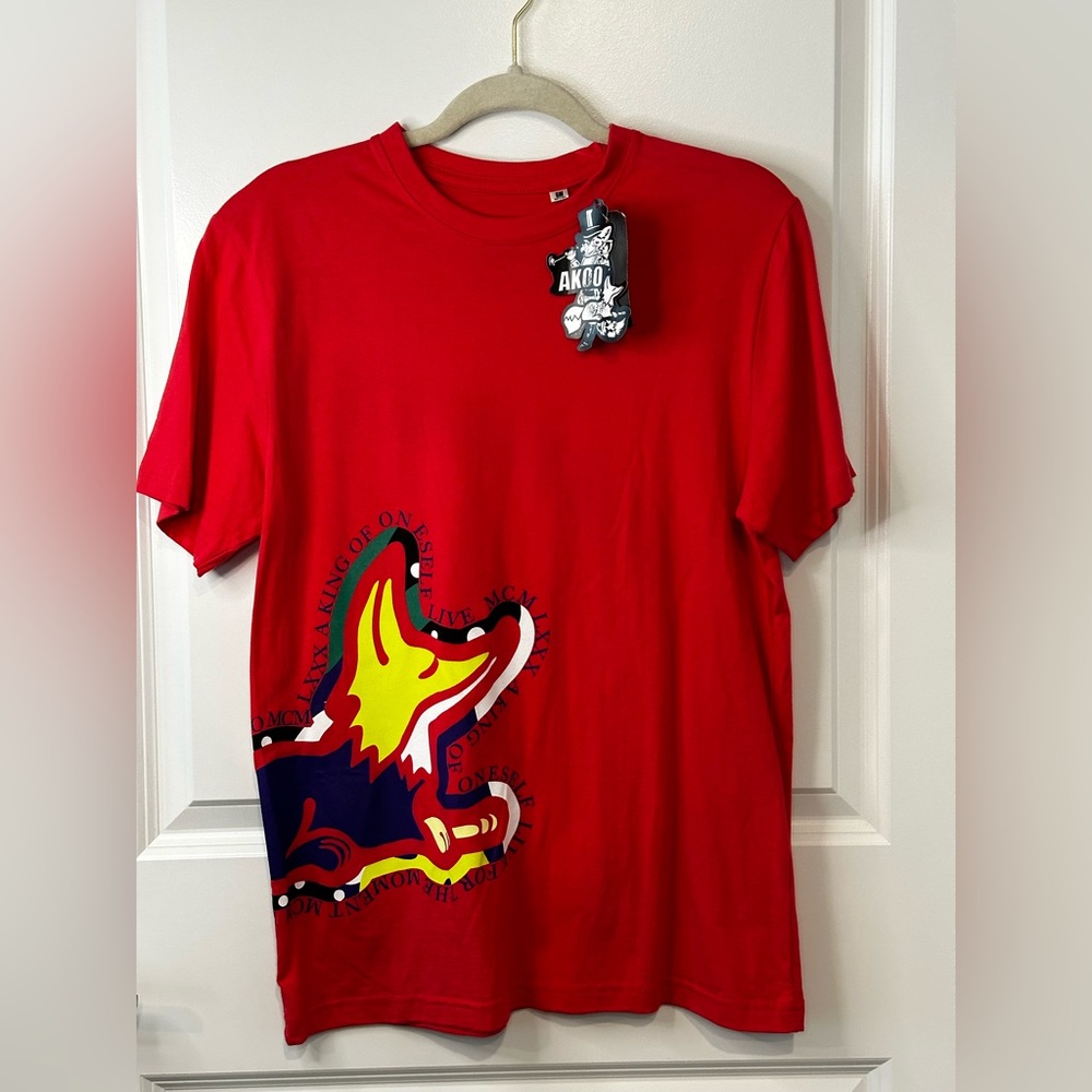 AKOO Short Sleeve T Shirt Crew Neck Red Big Snobby  Size SM Unisex NWT